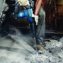 Buy now the Bosch GBH 5-40 D rotary hammer drill machine at the best price online. Buy all Bosch product at one-stop shop JPT Tools. Buy Now